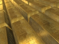 Gold jumped more than $ 10 as a result of terrorist attacks in France
