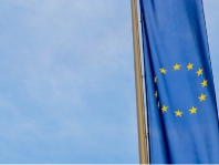 European indexes went down, while the markets focus on the ECB meeting