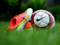 Nike’s sales and forecast disappointed the market