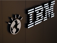 IBM's quarterly net profit rose 1%
