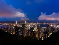 The Japanese stock market rose while the Chinese decreased