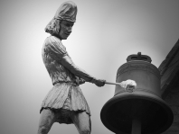 CFTC Offers $100,000 Bounty to Crypto Pump-and-Dump informants