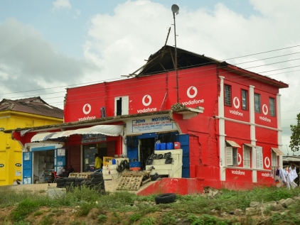 Vodafone recorded a net loss of 6.1 billion euro