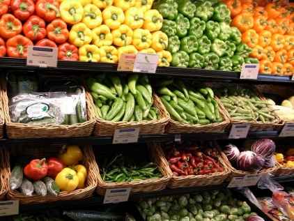 In August, global food prices fell 5.2%