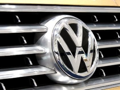 Volkswagen sales in the US fell by almost a quarter