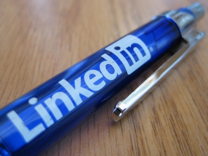 Microsoft buys LinkedIn for $ 26.2 billion